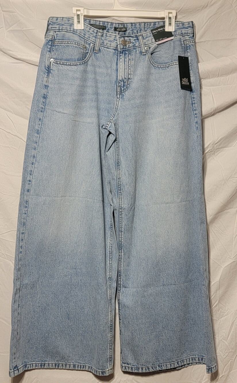 Wild Fable Ultra Wide Leg size low rise 10/ 31" inseam